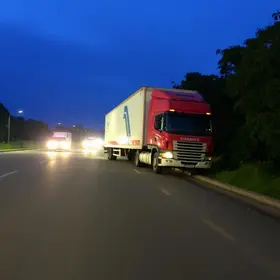 carreta tombada