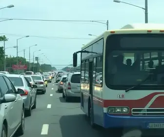 ônibus desgovernado